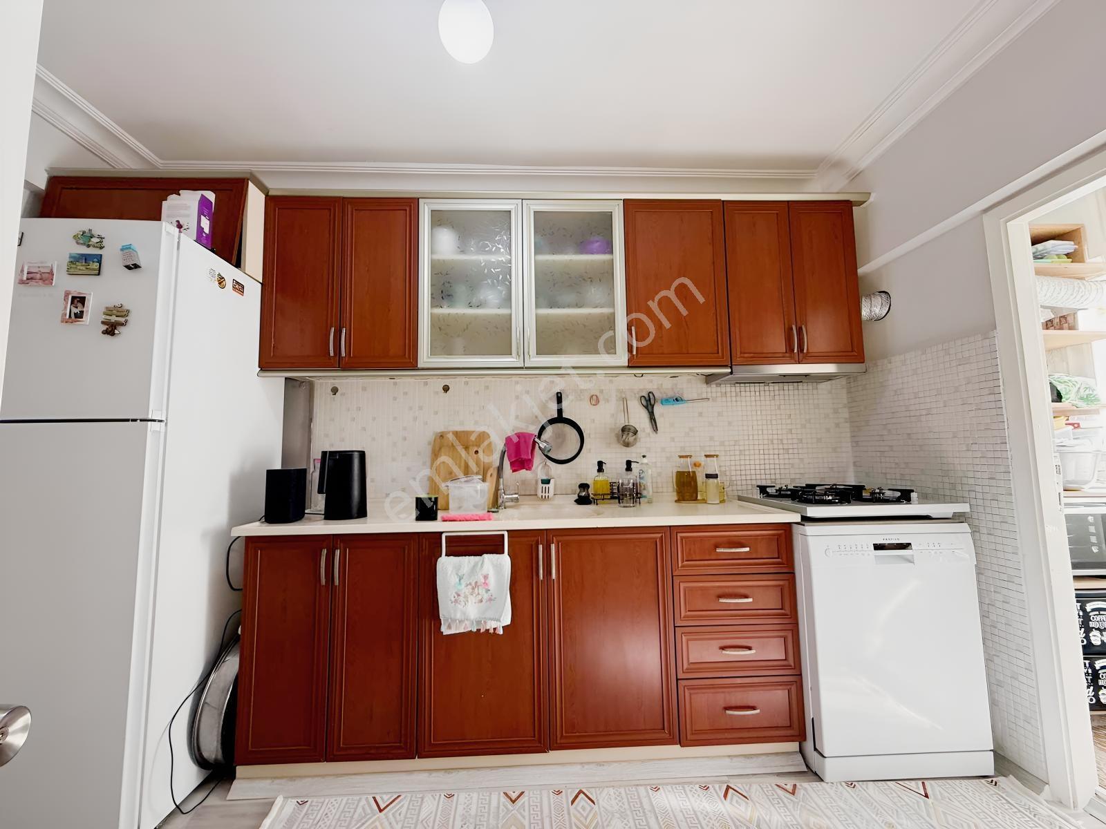 Çesan Sitesinde 92.30 M2 Arsa Paylı Krediye Uygun 3+1 Daire - Görsel 4