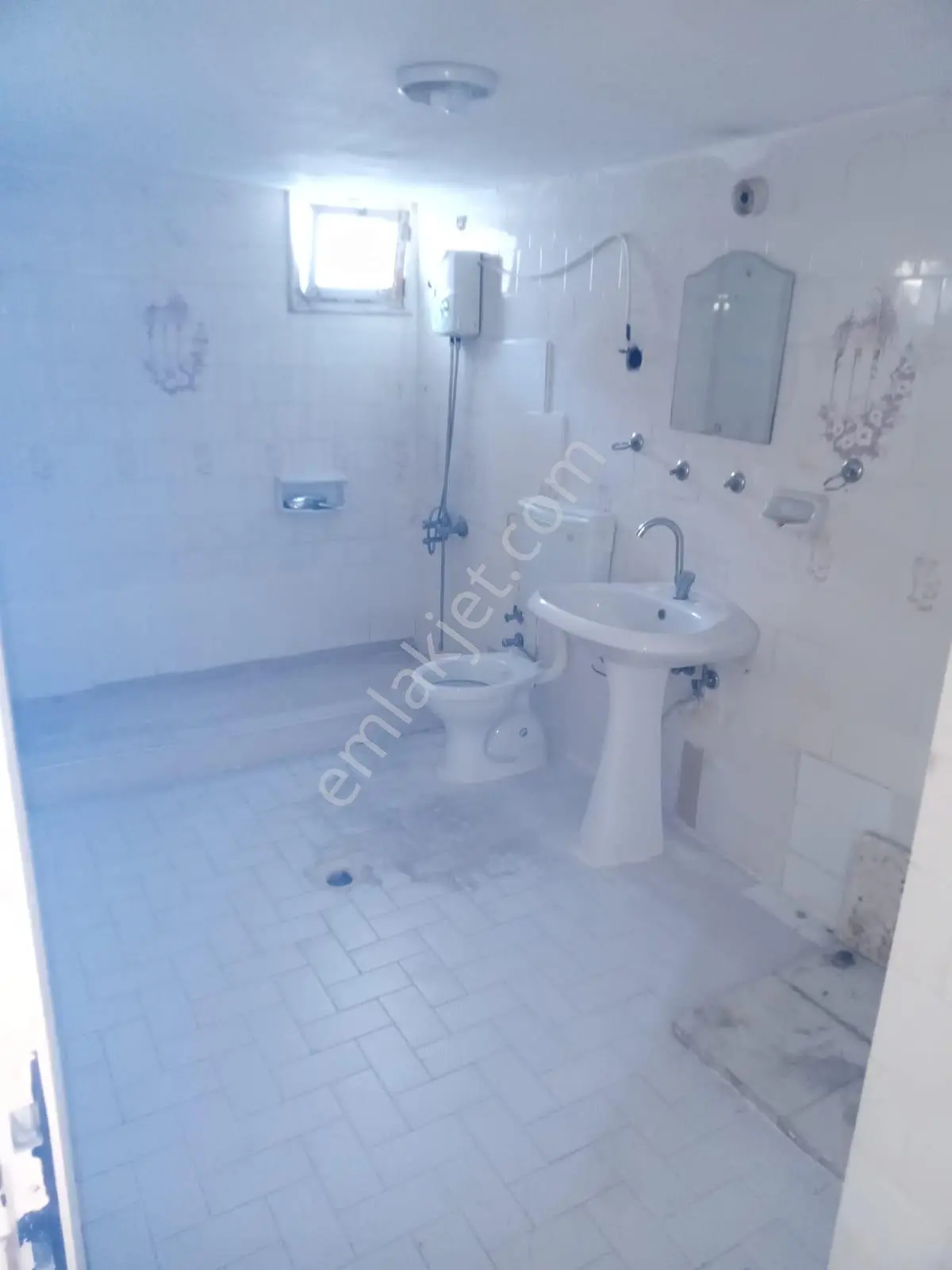 3+1 Sümer Barajyolu İboosman Caddesi Üzeri 4katın 2katı Asansörlü 180m2 Kap.mutfak 4balkon Db Cepe - Görsel 20