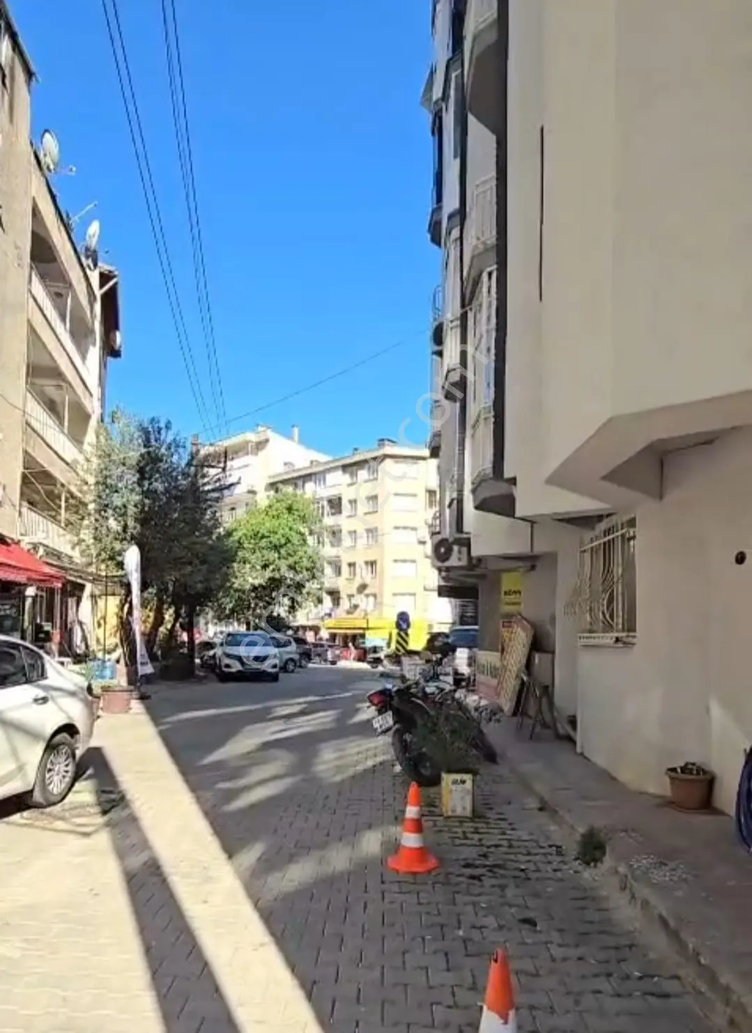 Dikkat Vizyon Gayrimenkulden İzmir Bornova'da Acil 1+1 Satılık Daire - Görsel 5