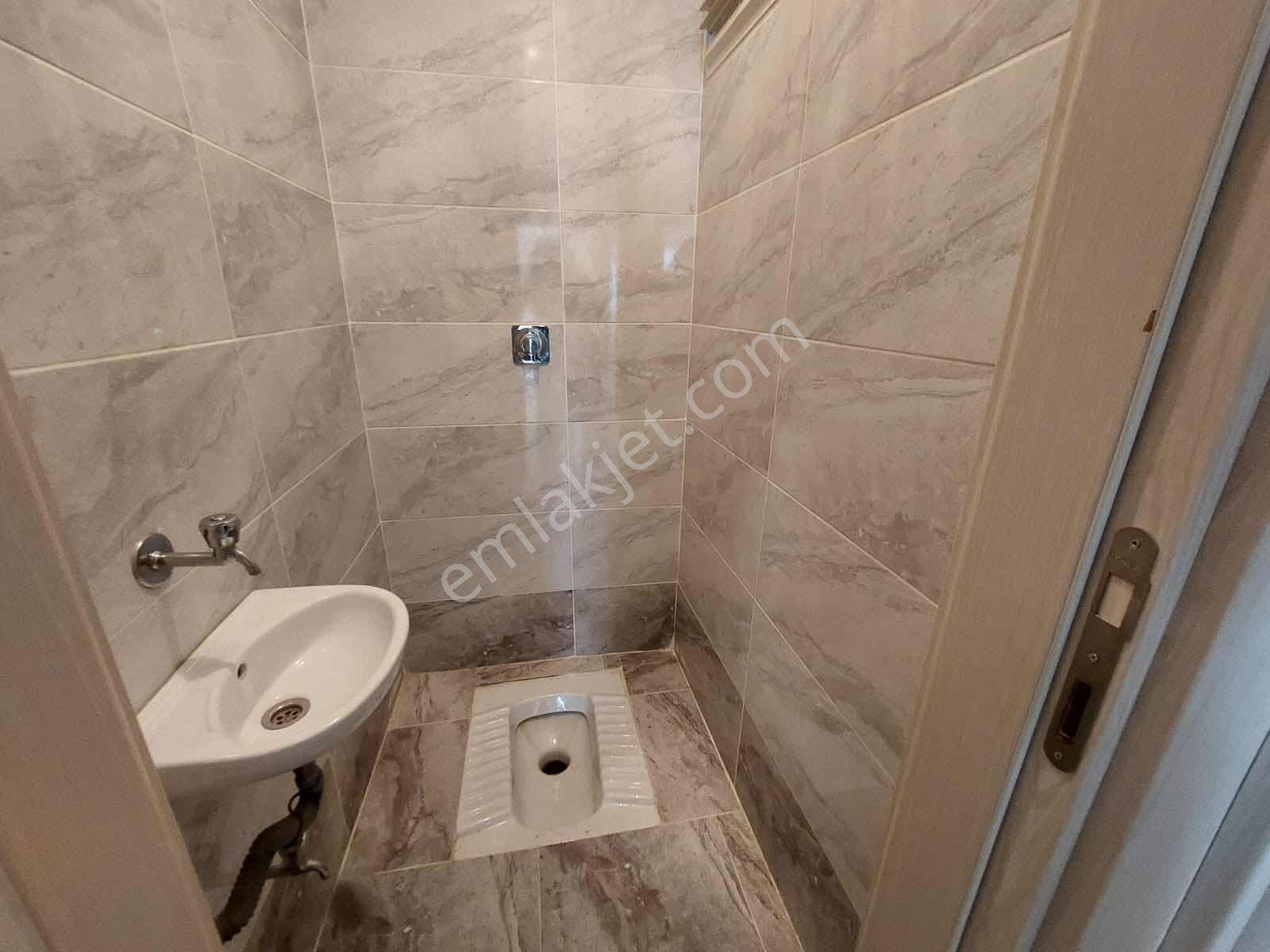 Arzu Emlak'ta Yunusemre Mah. 100 M2 Park Manzaralı Satılık Daire - Görsel 15