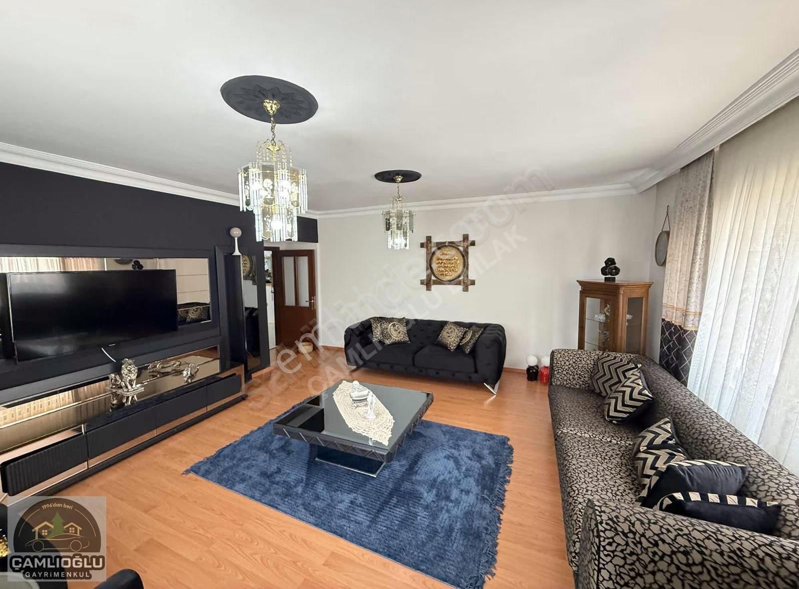 İzzet Baysal Mah Cadde Üzeri Ara Kat 140 M2 3+1 - Görsel 19