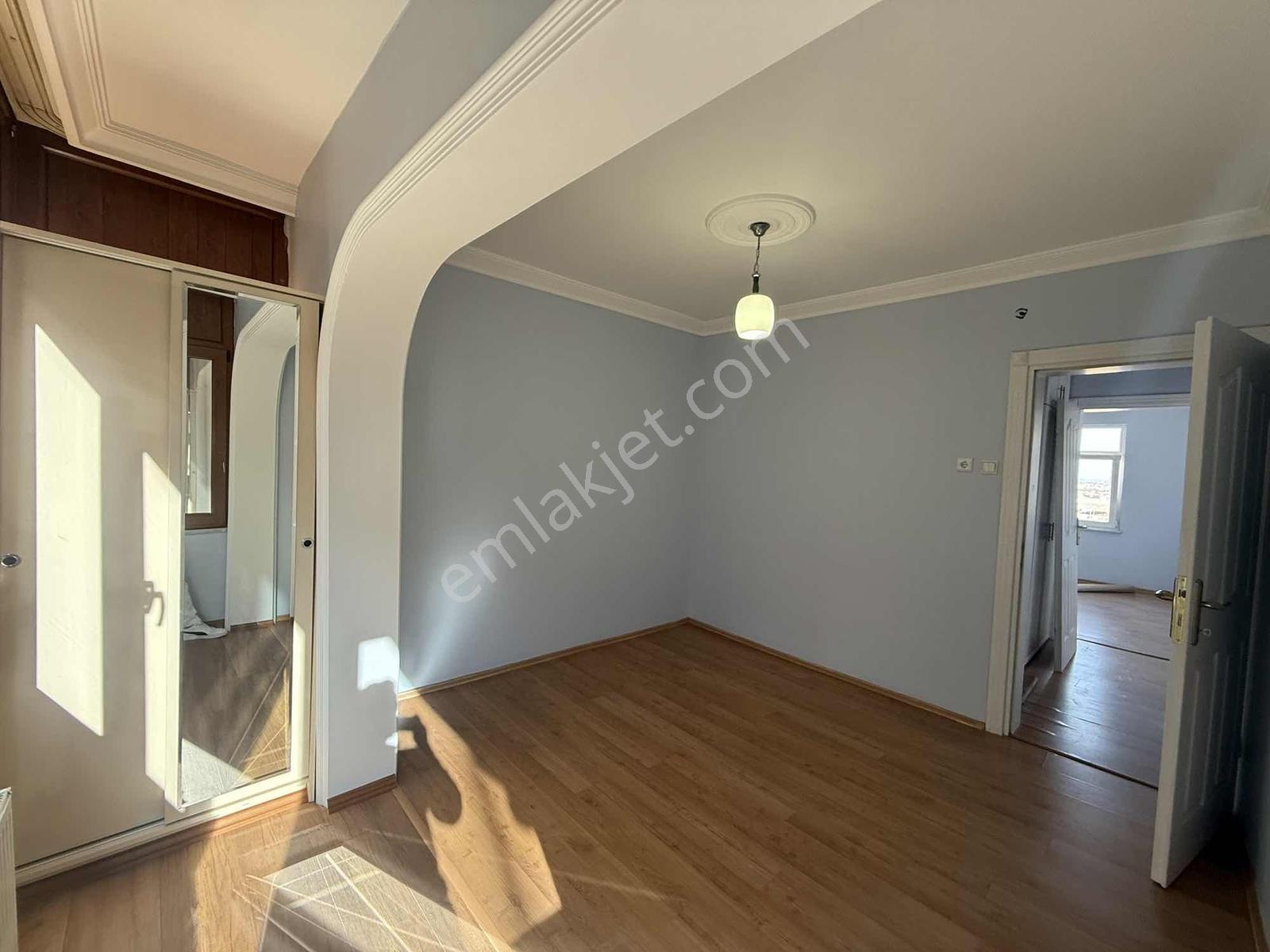 Remax Desıgn Krediye Uygun Serdivan İstiklal'de Satılık Villa - Görsel 29