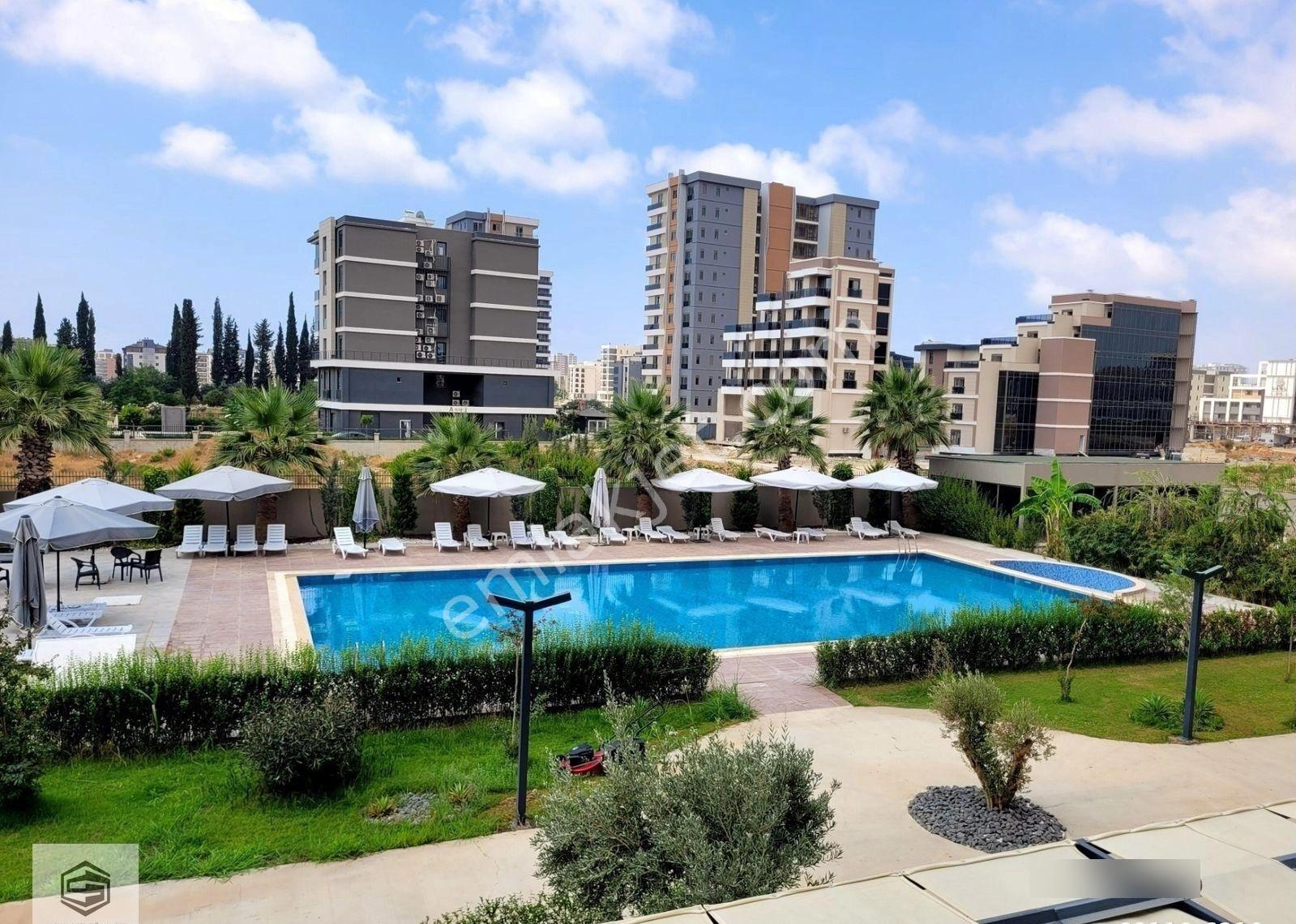 Aksu Altıntaş Havuzlu Site'de 1+1 Lüx Mobilyalı Daire - Görsel 4