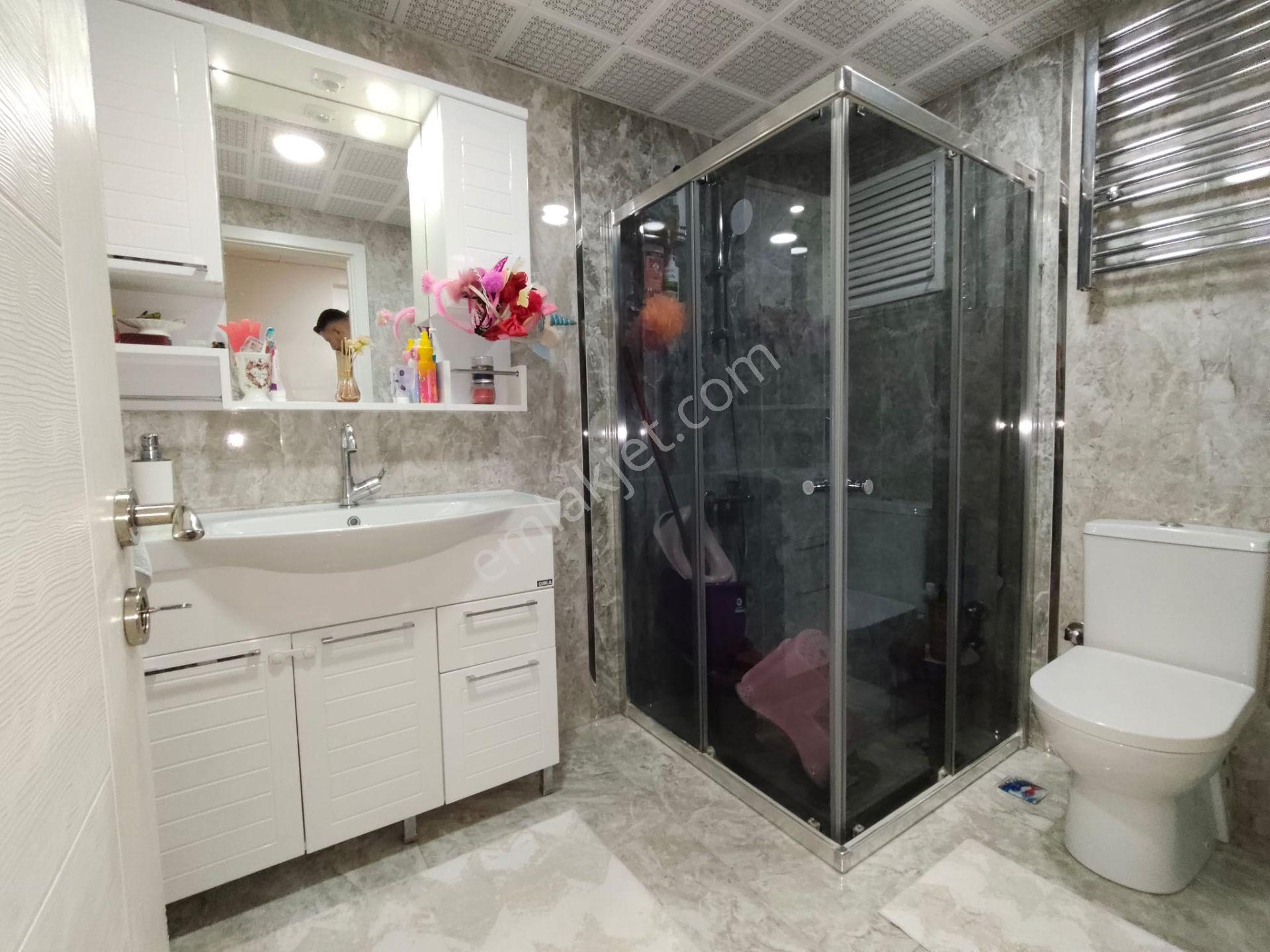 Yılmaz Gayrimenkul Den Malazgirt Mah 3+1 140m2 2. Arakatta Lüx Yapılı 4.149 Pazarlıklı Daire ..... - Görsel 6