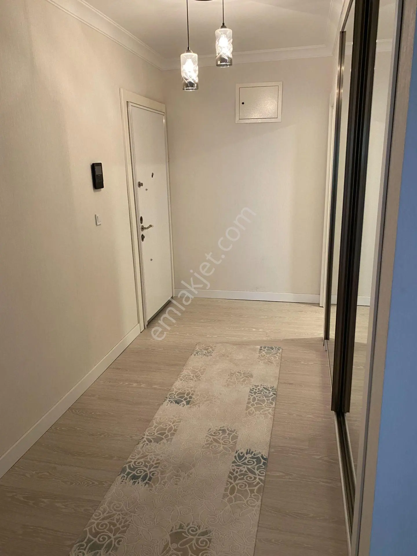 Mebuskent Evlerinde Ara Kat Konforlu Kiracısız 154m2 Satılık 3+1 - Görsel 18