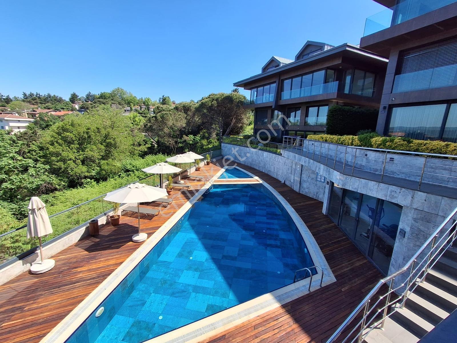 Tarabya'da Yeni Sitede Satılık Lüks Dubleks