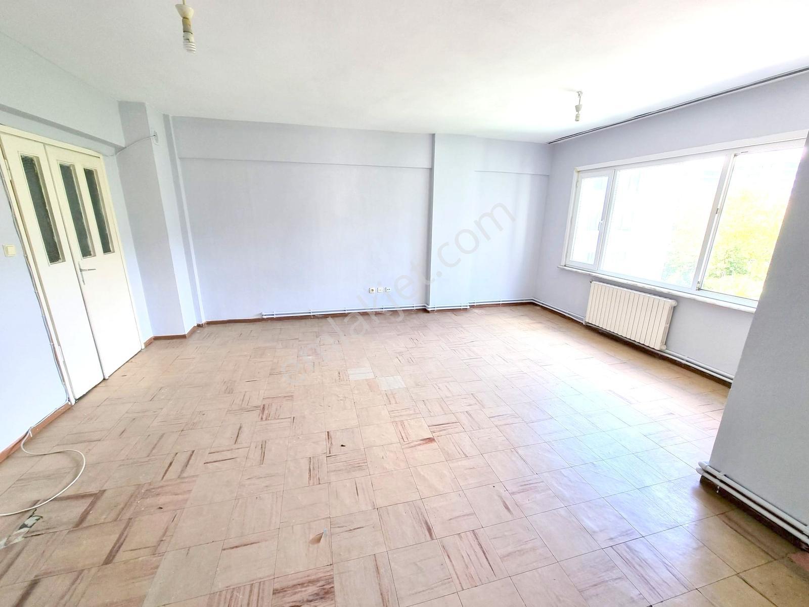 Tuzla Yayla Mahallesinde Site İçerisinde 3+1 Kiralık Daire - Görsel 4