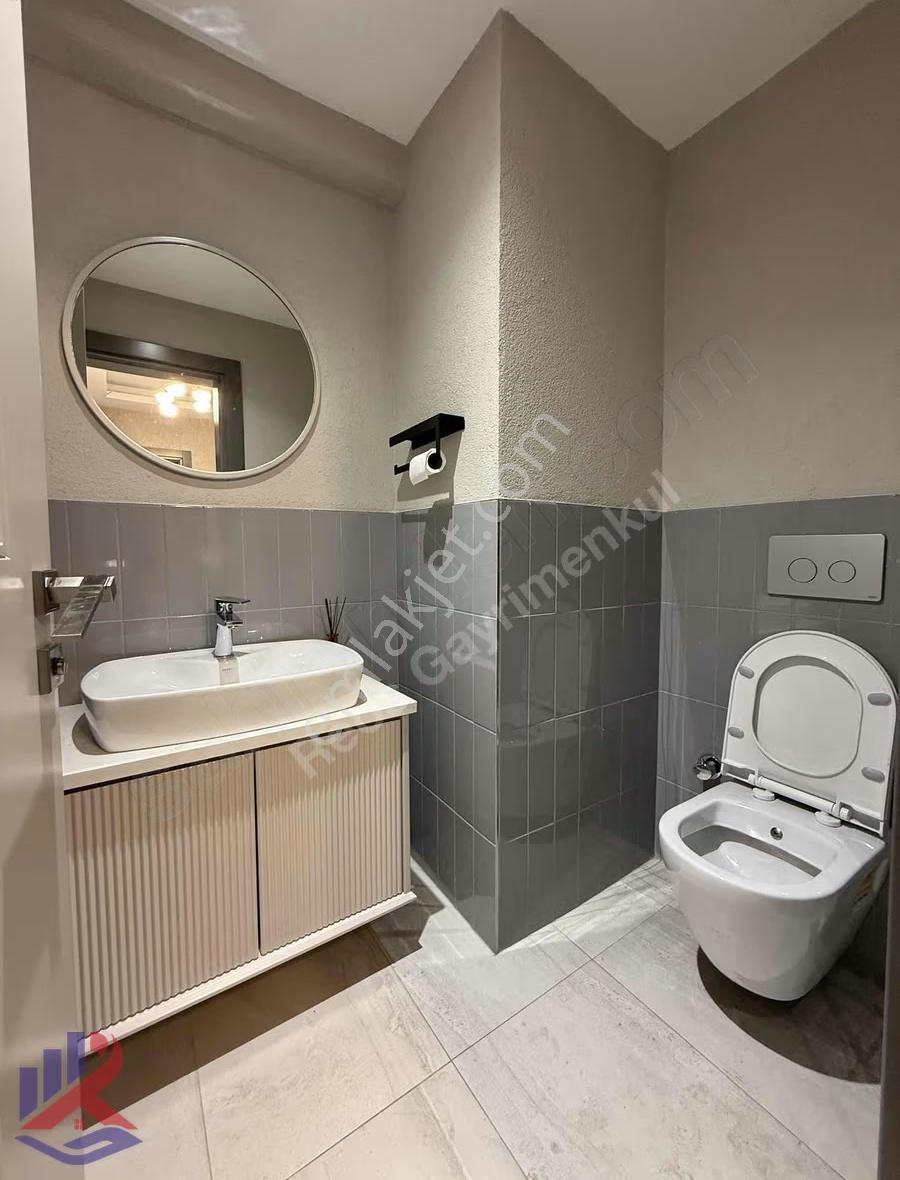 Reos Gayrimenkul'den Sıfır Kiralık 2+0 Ofis - Görsel 4