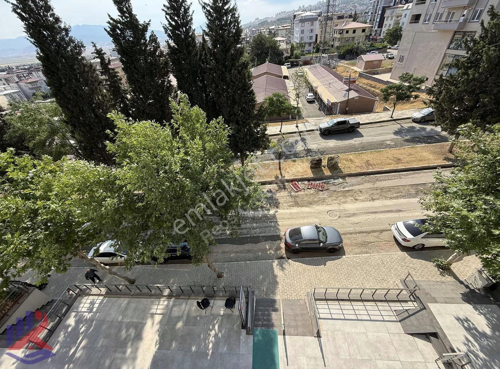 Reos Gayrimenkul'den Sıfır Kiralık 2+0 Ofis - Görsel 5