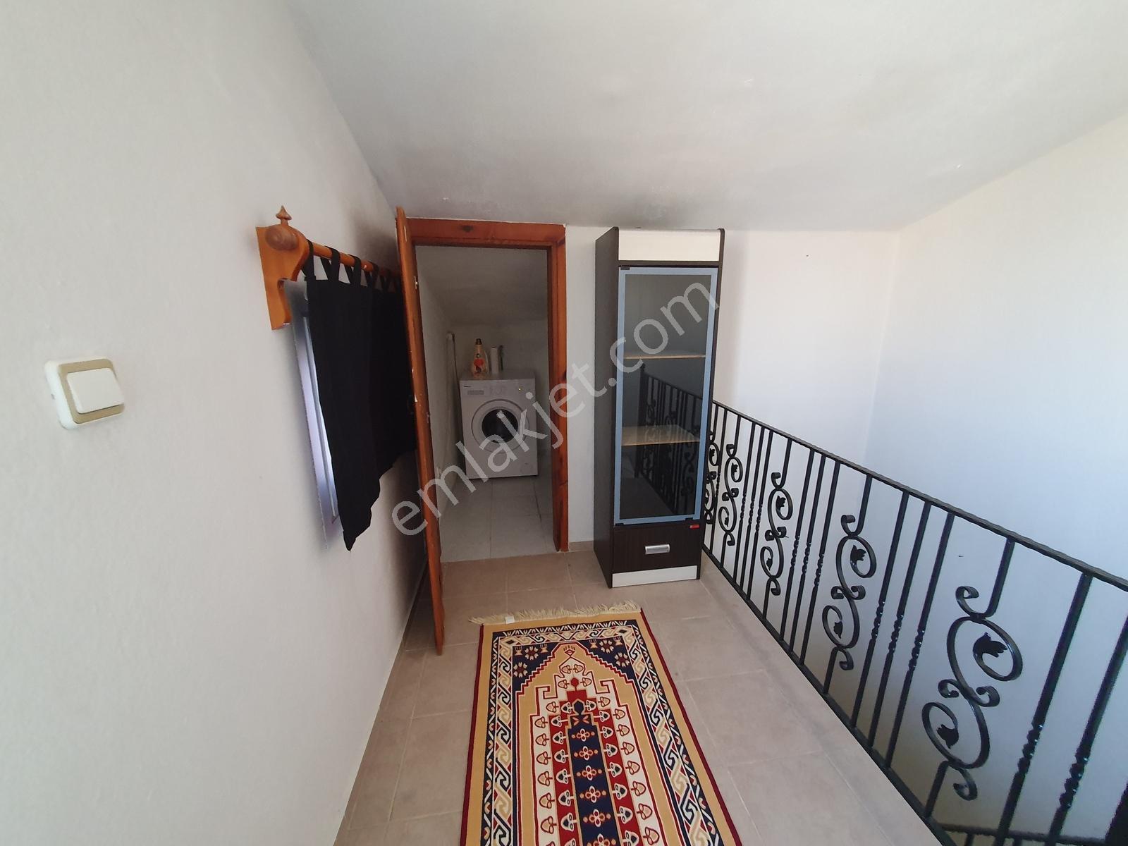 Kuşadası Efes Evleri Sitesi'nde Satılık Eşyalı 3+1 Villa - Görsel 16