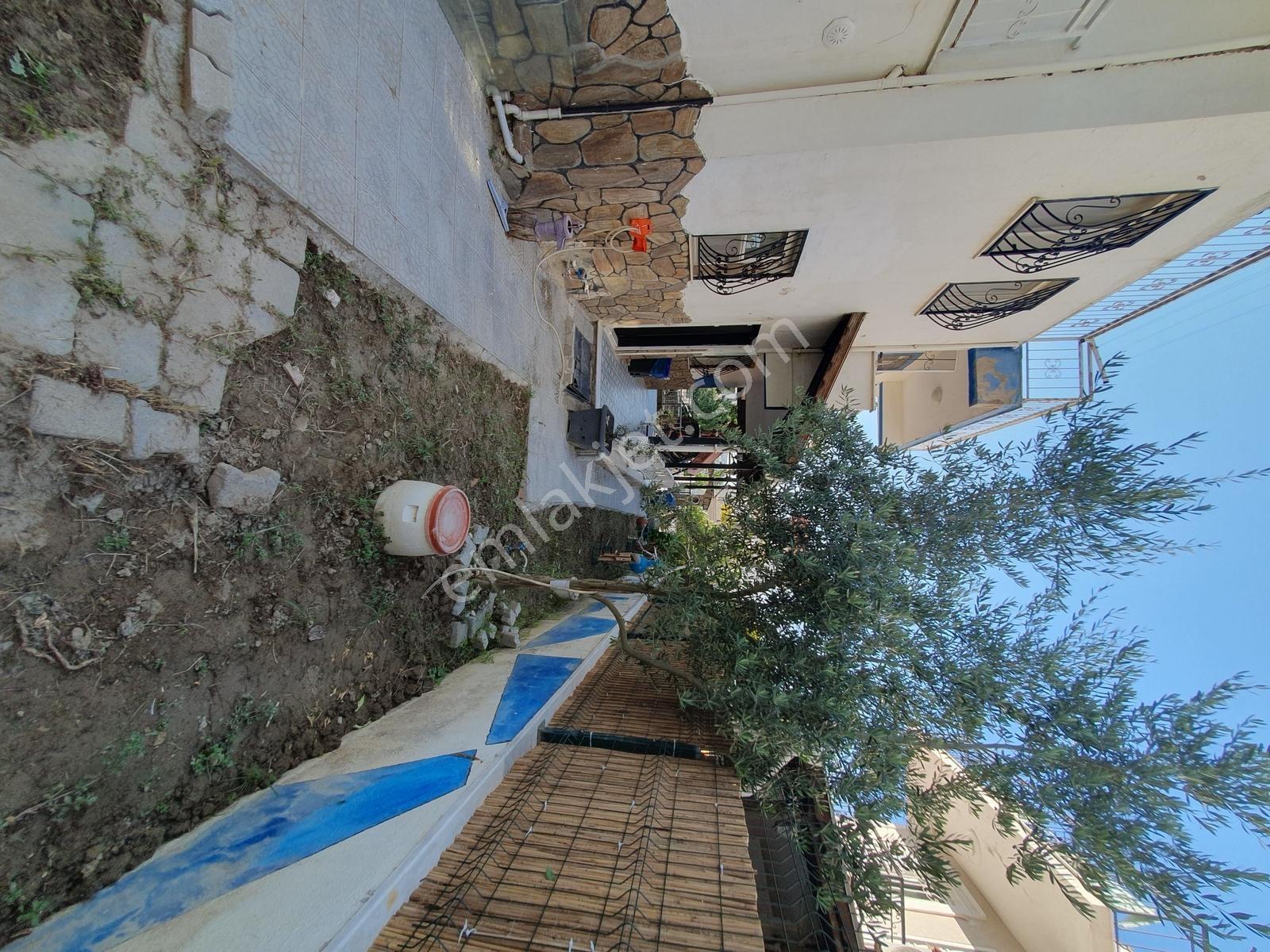 Kuşadası Efes Evleri Sitesi'nde Satılık Eşyalı 3+1 Villa - Görsel 31