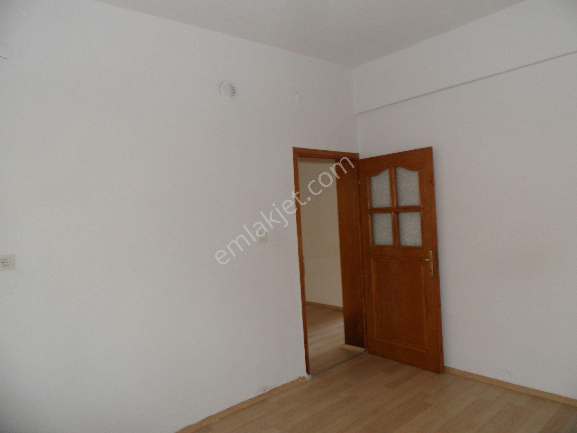 Çamlıcada Kiralık 3+1 Daire - Görsel 7