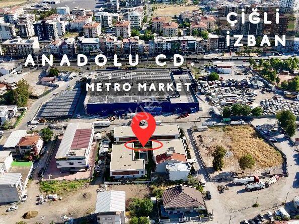 Çiğli Maltepe Mahallesi Satılık 3+1 Havuzlu Sitede Villa - Görsel 2