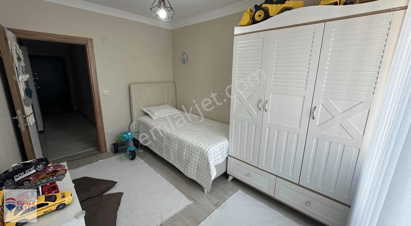 Çekmeköy Çatalmeşe De Butik Sitede Kapalı Otoparklı Satılık 2+1 - Görsel 3