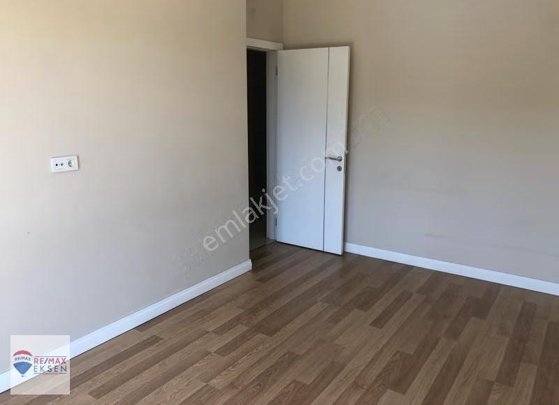 Sur Yapı Metrogarden Uzmanı Leyla Şimşek 2+1 87m² Suryapı - Görsel 11