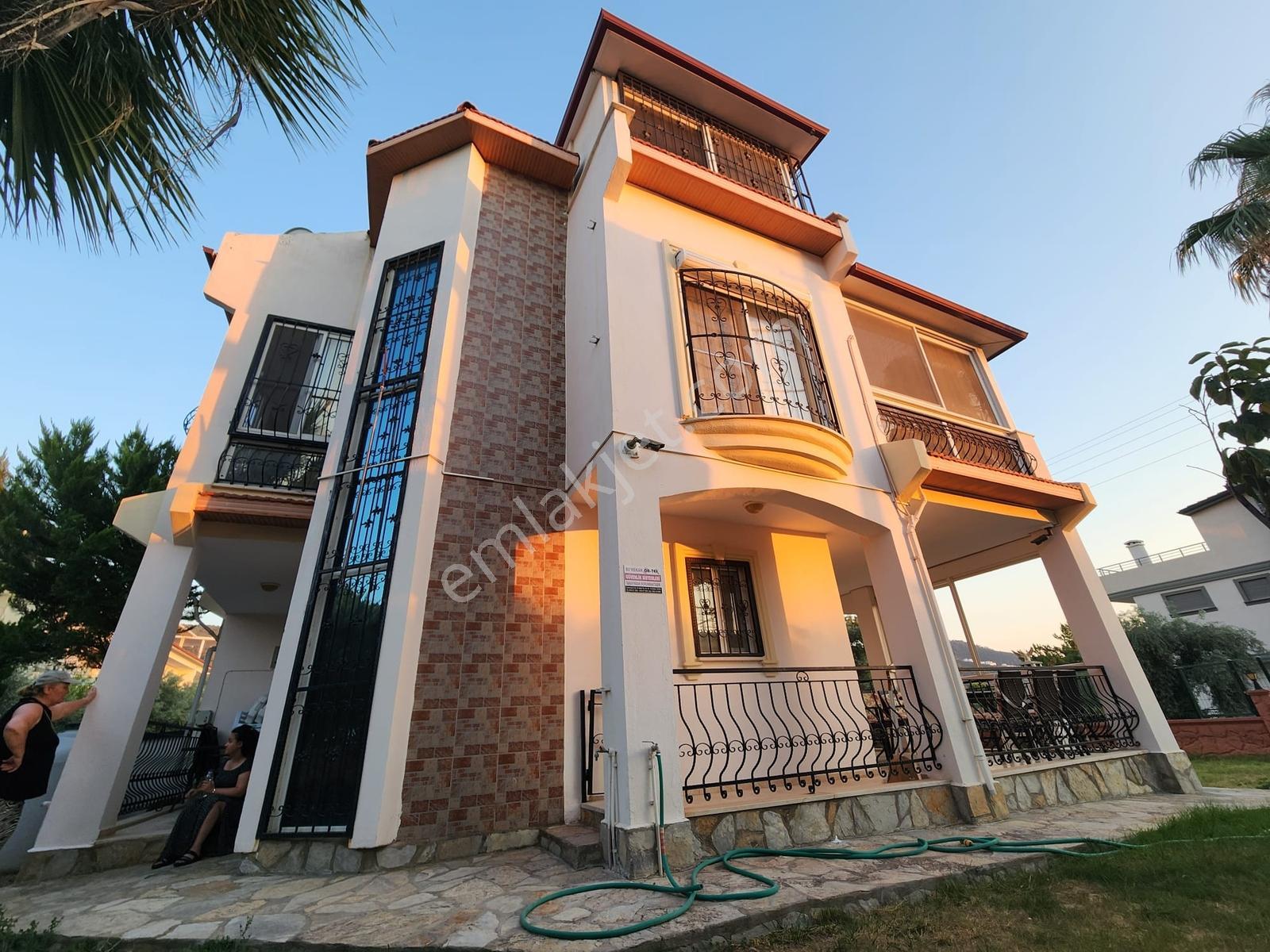 Ege'nin İncisi Didim Akbük'te 170 M2 Satılık 4+1 Tripleks Villa - Görsel 2