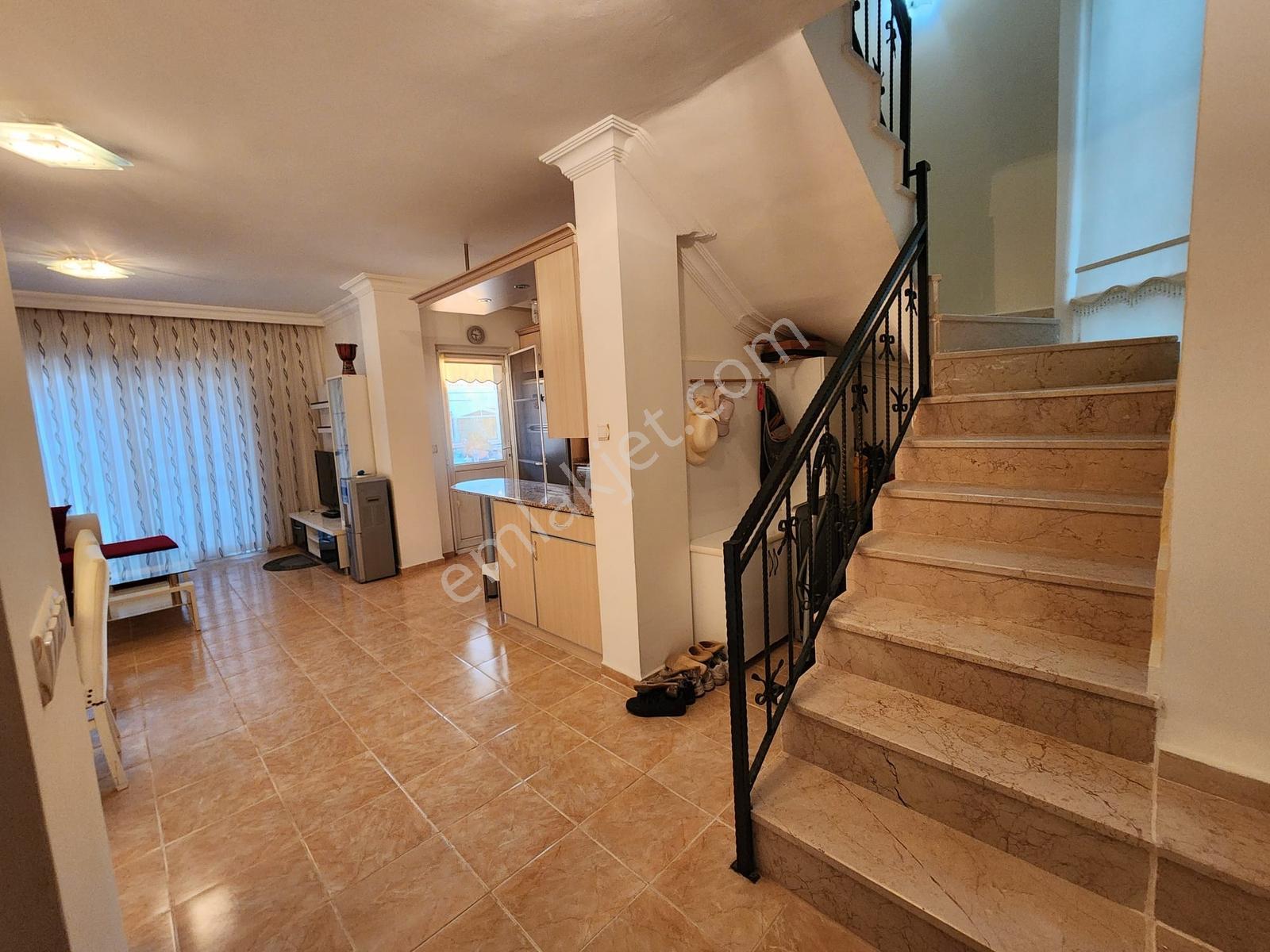 Ege'nin İncisi Didim Akbük'te 170 M2 Satılık 4+1 Tripleks Villa - Görsel 24