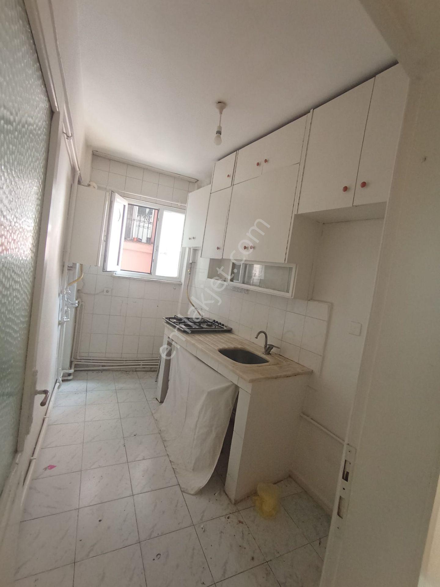 Beyoğlu Kasımpaşa Merkez'de 2+1, 75m2, Yüksek Giriş, Kiralık Daire - Sözgen'den - 288k - Görsel 17