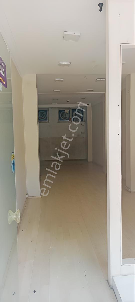 Remax Advantage'den Yeşilyayla Caddesinde Kiralık Dükkan - Görsel 7