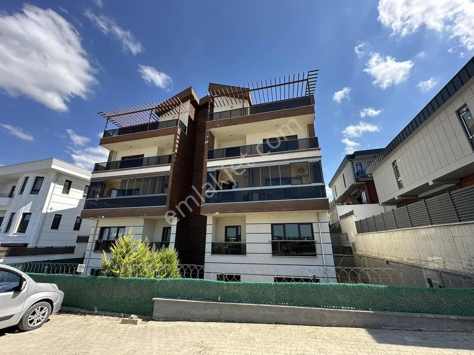 Kayapa Zafer Mahallesi Villalar Bölgesinde Kiralık 3+1 Dubleks