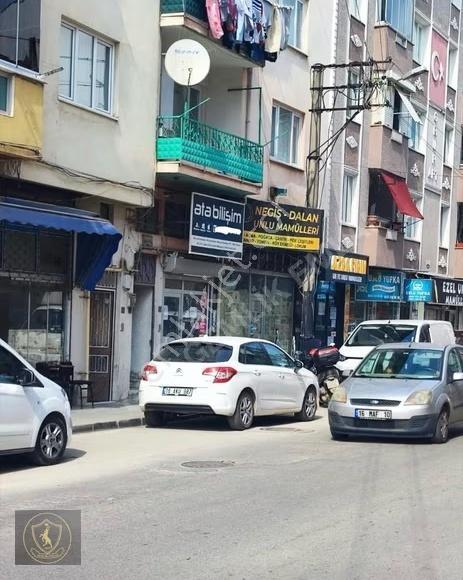 Gemlik Merkezde Satılık 45m² İşlek Cadde Dükkanı - Görsel 3