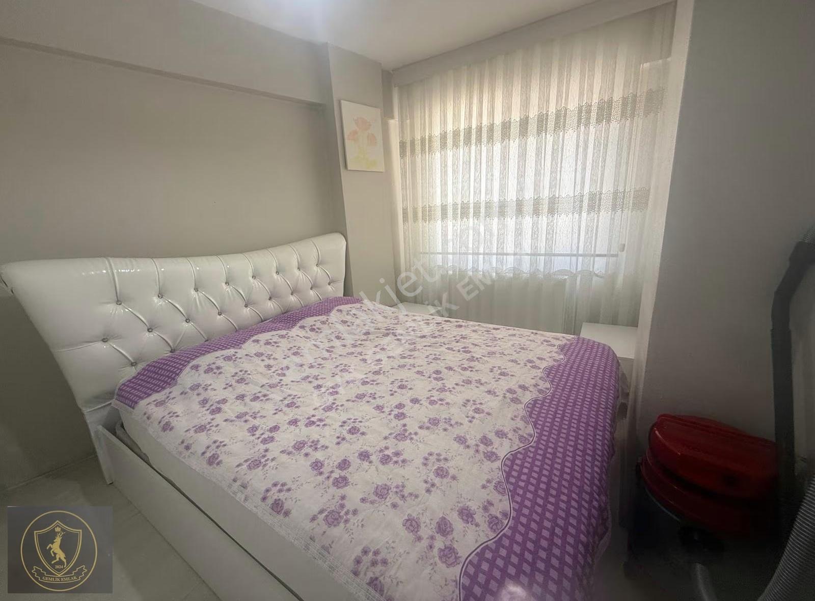 Gemlik Merkezde Eşyalı 3+1 Daire - Sahile Yakın - Görsel 16