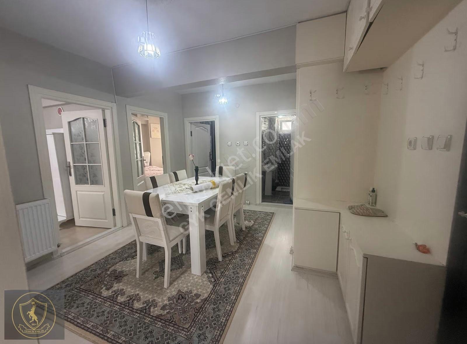 Gemlik Merkezde Eşyalı 3+1 Daire - Sahile Yakın - Görsel 10