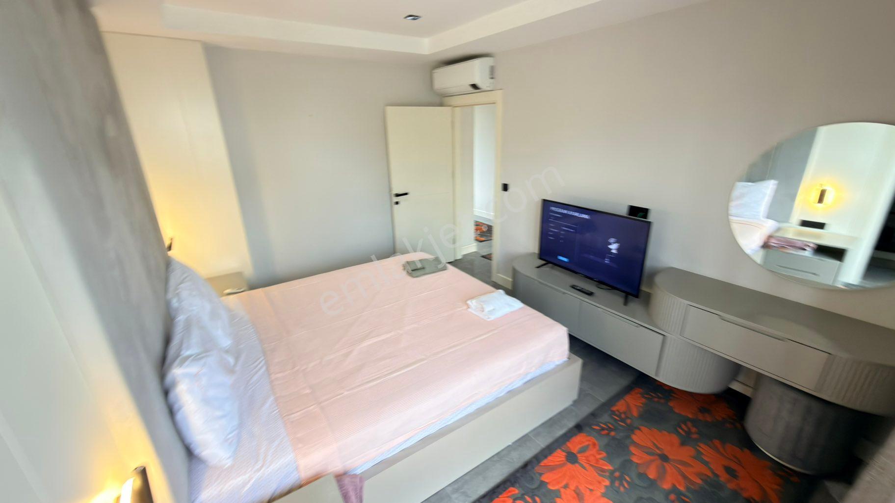 Kiralık Günlük Lüks 4+1 Özel Havuzlu Villa - L U N A- - Görsel 14
