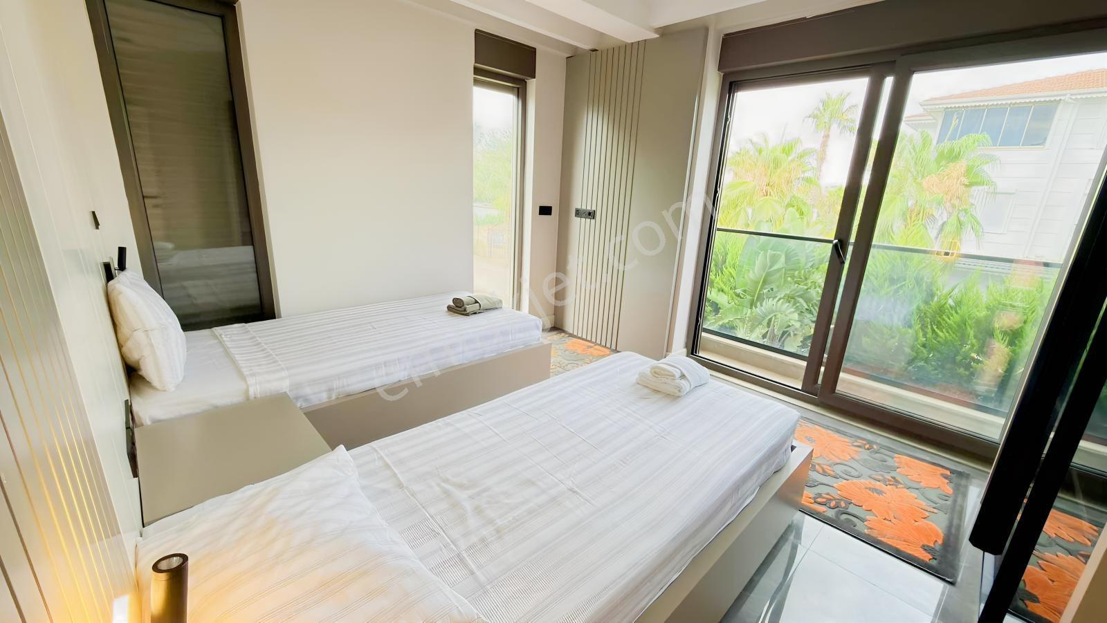 Kiralık Lüks 4+1 Özel Havuzlu Villa - L U N A- - Görsel 28