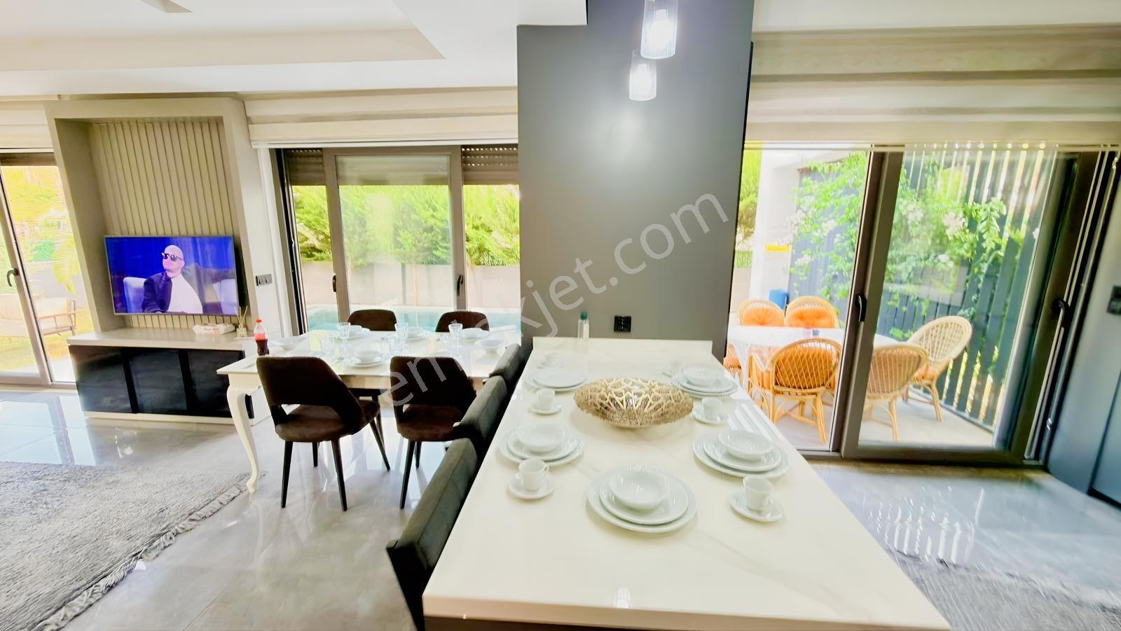 Kiralık Lüks 4+1 Özel Havuzlu Villa - L U N A- - Görsel 35