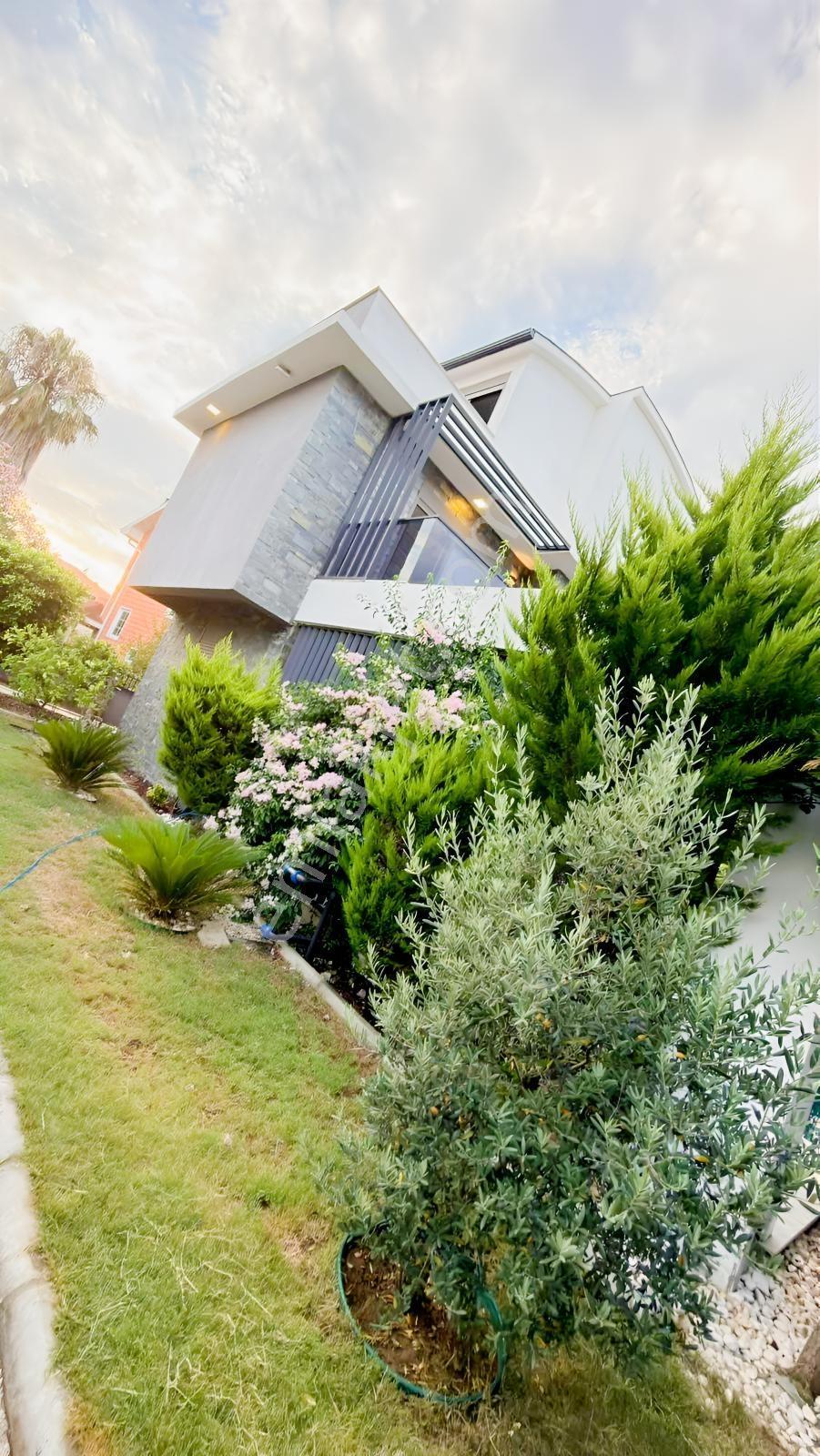 Kiralık Lüks 4+1 Özel Havuzlu Villa - L U N A- - Görsel 22