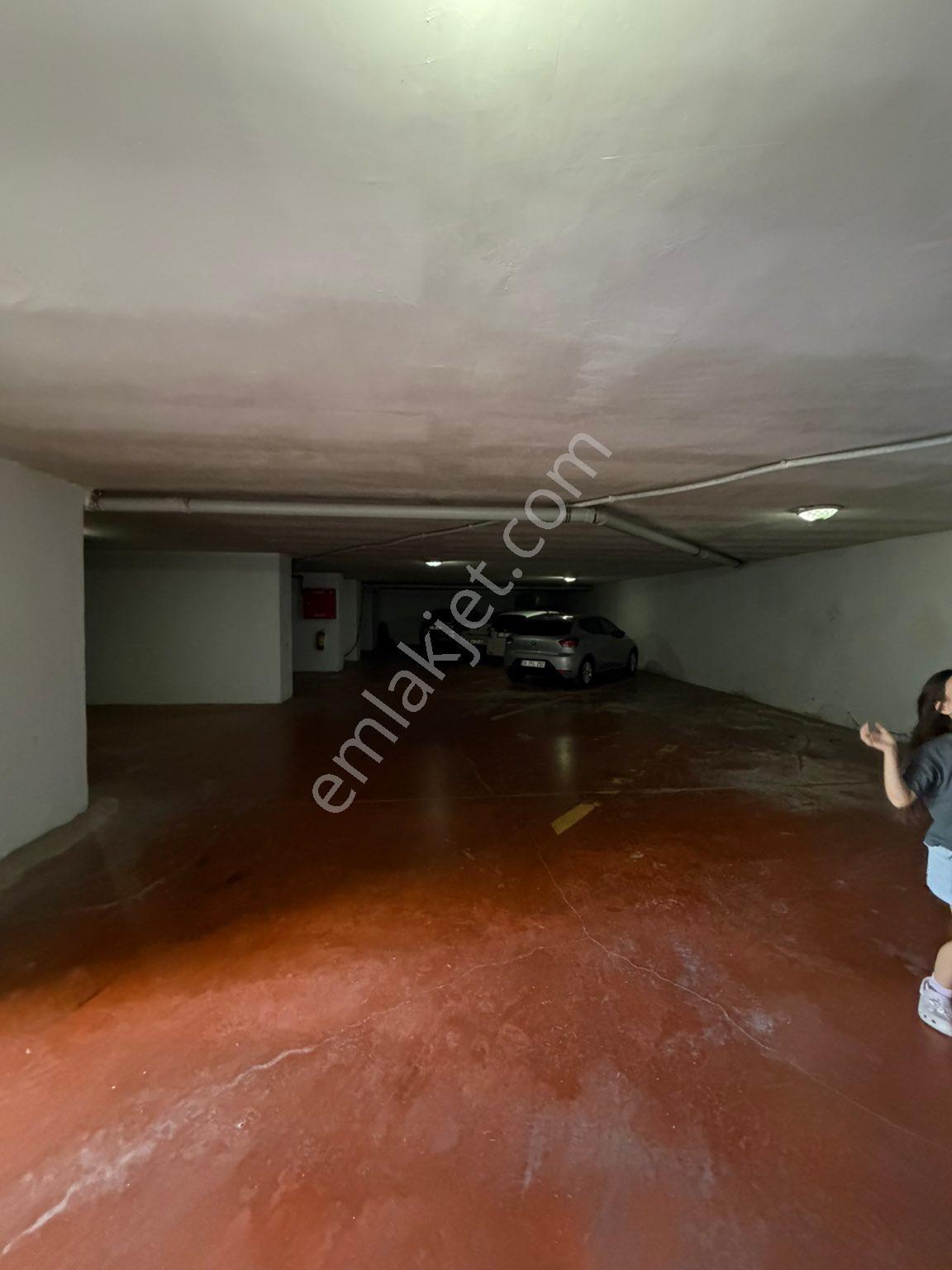 Ümraniye Çarşı Metro 800 M 2+1 Arakat 80 M2 Satılık Daire - Görsel 24