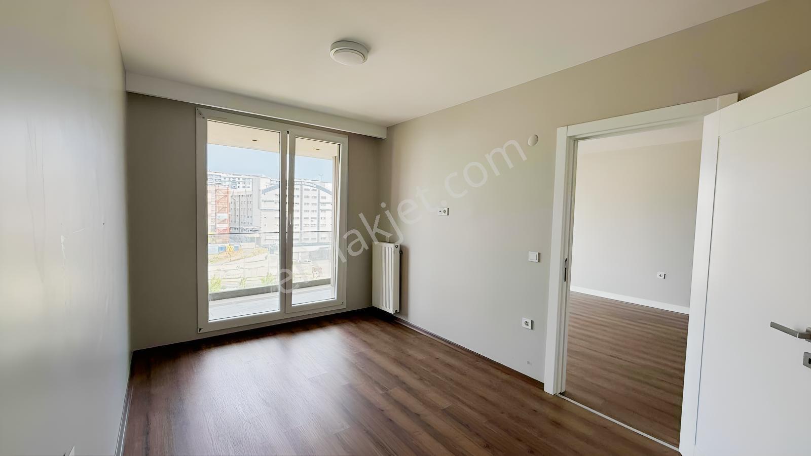 Remax Hedef'ten Vira İstanbul Rezidans'ta Kiralık 1+1 Daire - Görsel 12
