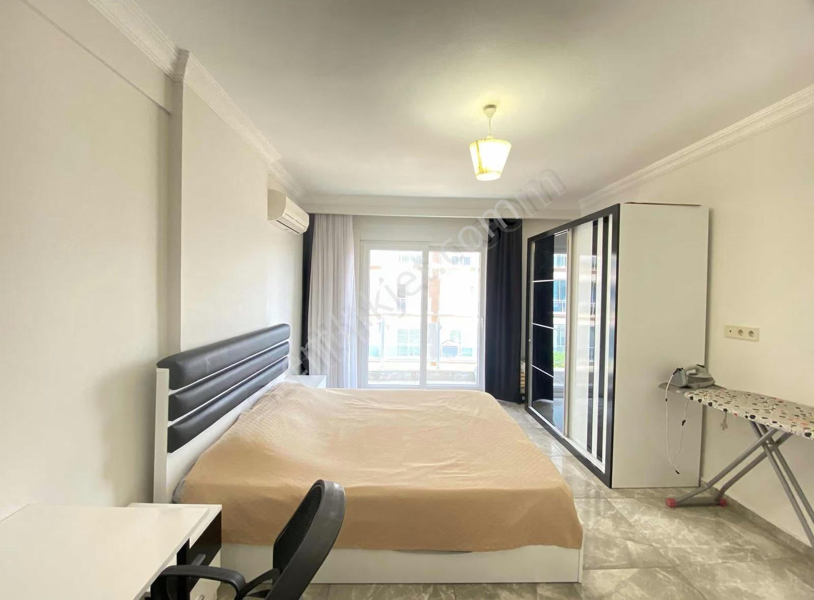 Alanya Çıplaklıda Kiralık 2+1 Otel Konseptli Full Eşyalı Daire - Görsel 22