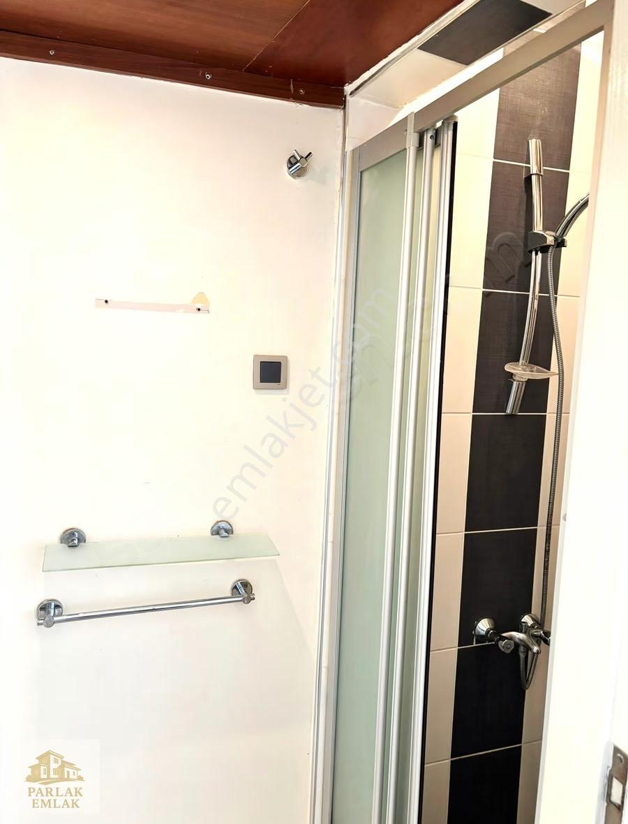Parlak'tan 2.5+1 Kısmi Eşyalı Cadde Üzeri Merkez^e Yakın Ara Kat - Görsel 11
