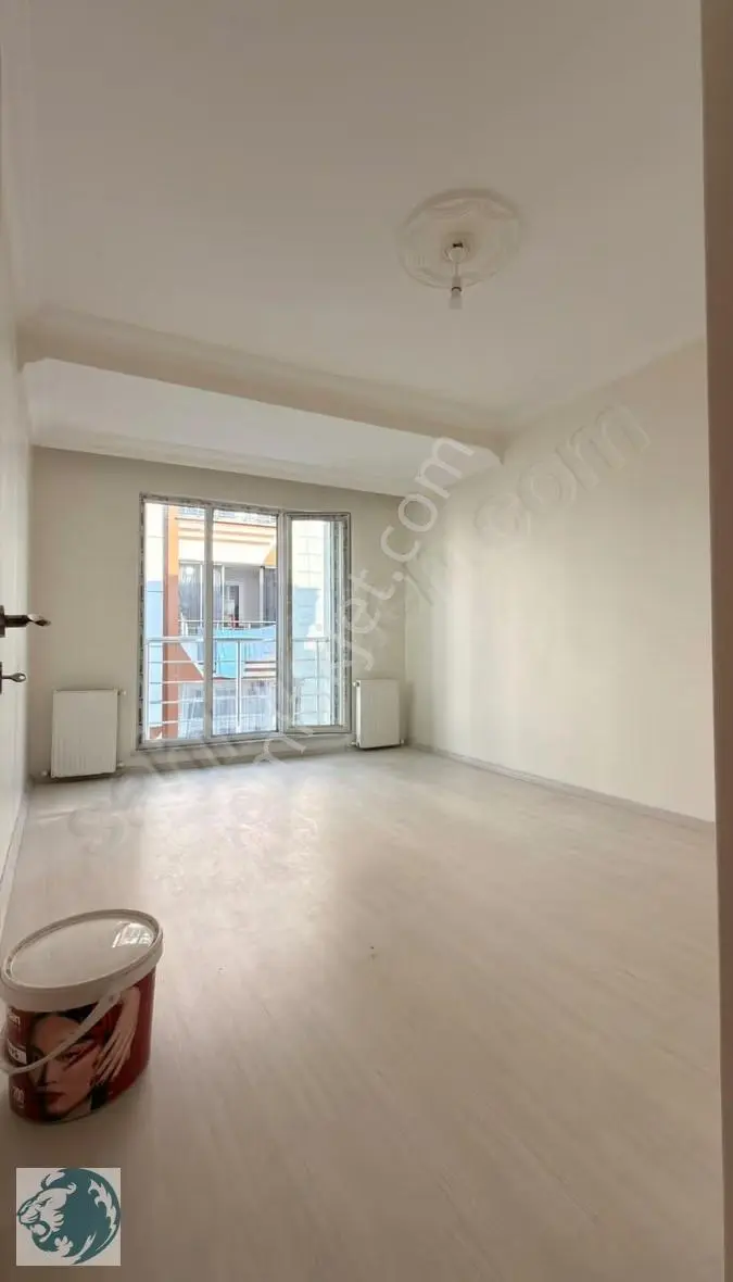 Kiralık 2+1 Asansörlü Balkonlu Ara Kat Daire - Görsel 3