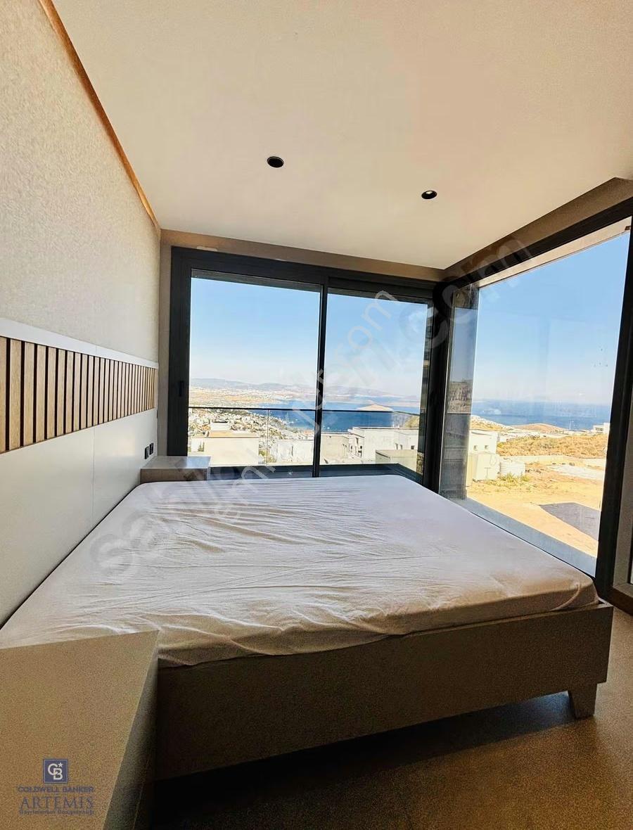 Bodrum Bağla'da Deniz Manzaralı, Misafir Evli, Kış Bahçeli Villa - Görsel 28