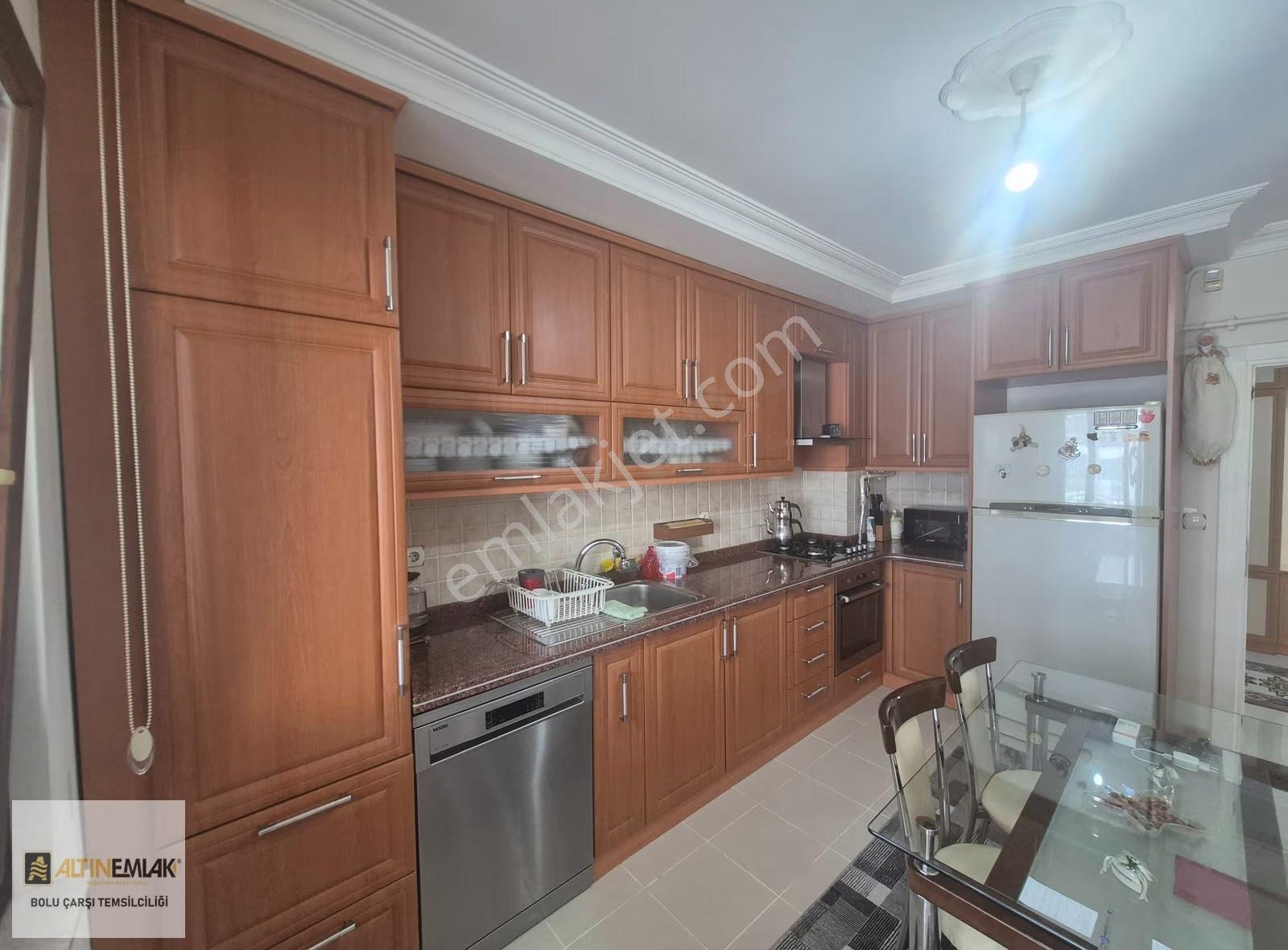 İzzet Baysal'da Site İçinde Ferah 4+1 Daire (150m²) - Görsel 21