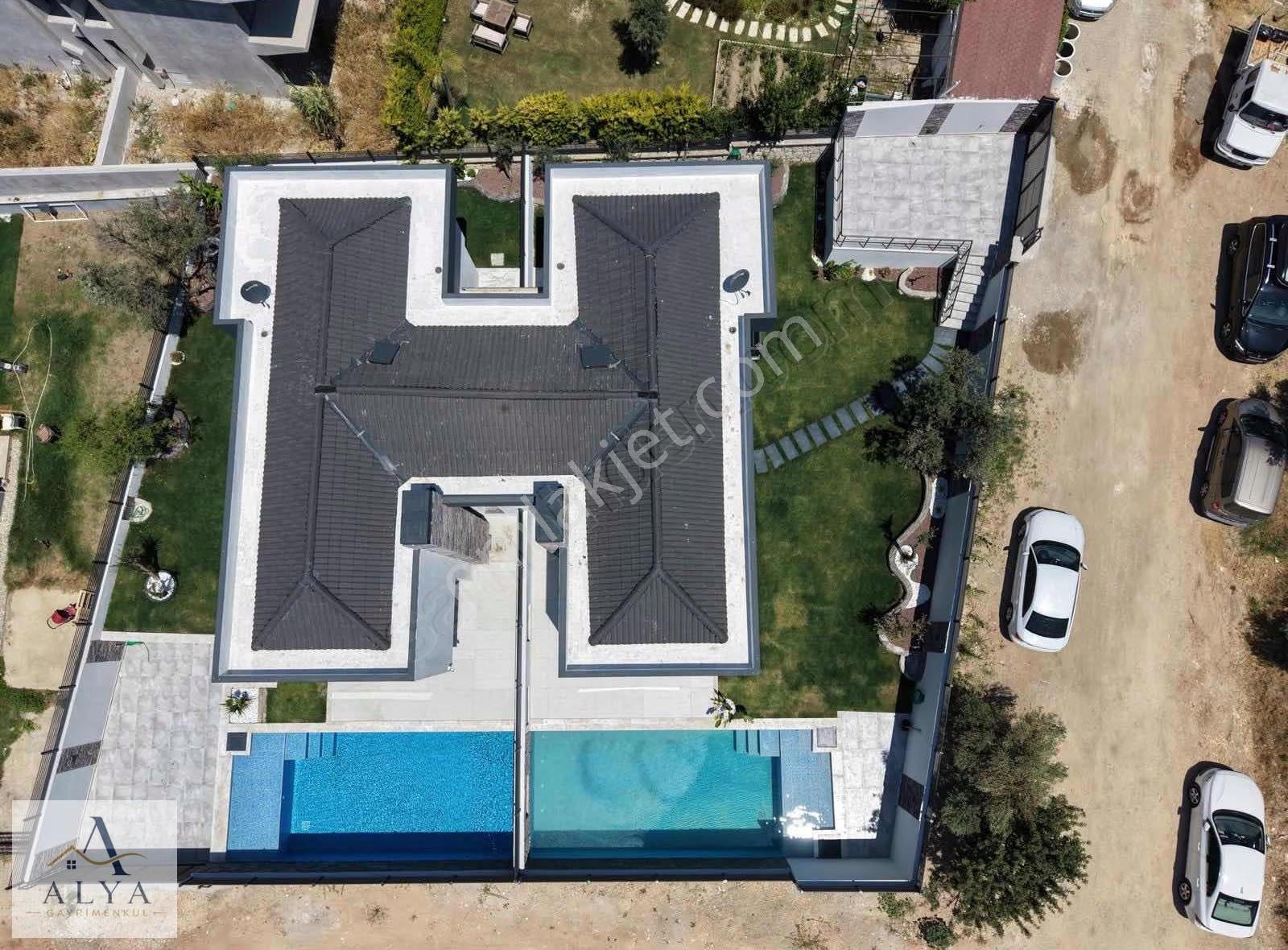 Alya Gayrimenkul Çeşme Reisdere Satılık 4+1 Havuzlu Lüks Villa - Görsel 11
