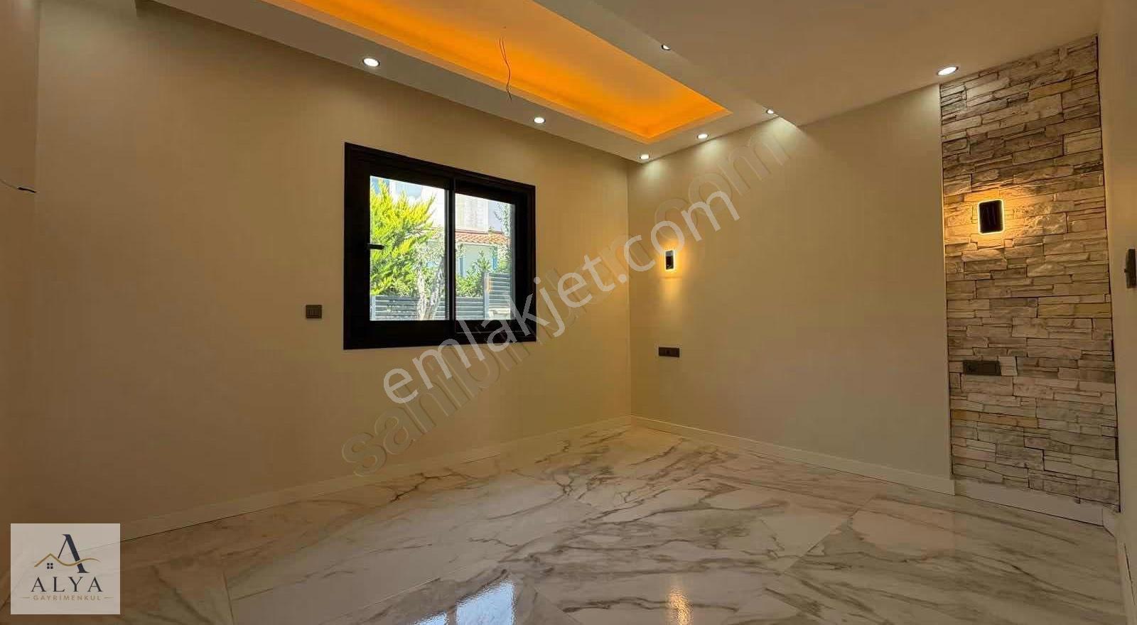 Alya Gayrimenkul Çeşme Reisdere Satılık 4+1 Havuzlu Lüks Villa - Görsel 2