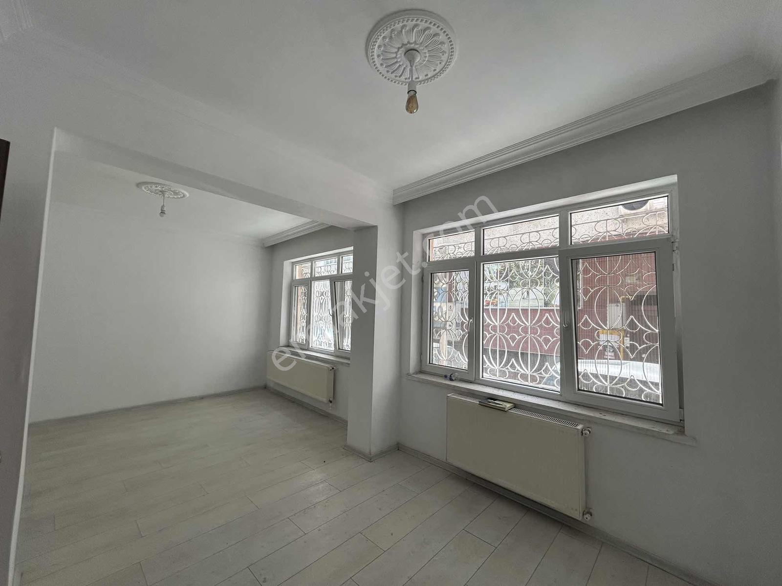 Promade Emlak'tan Gazi Cad.alt Sokağında İçi Sıfır Satılık Daire - Görsel 4