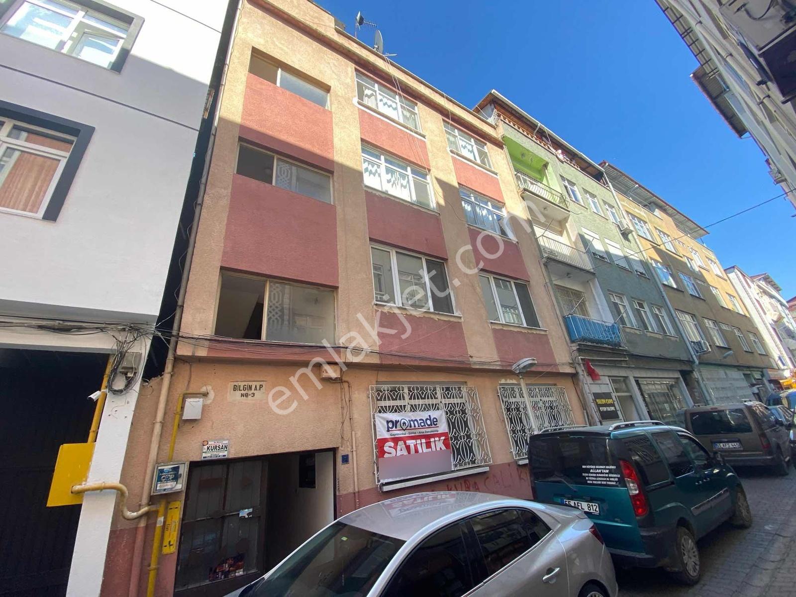 Promade Emlak'tan Gazi Cad.alt Sokağında İçi Sıfır Satılık Daire