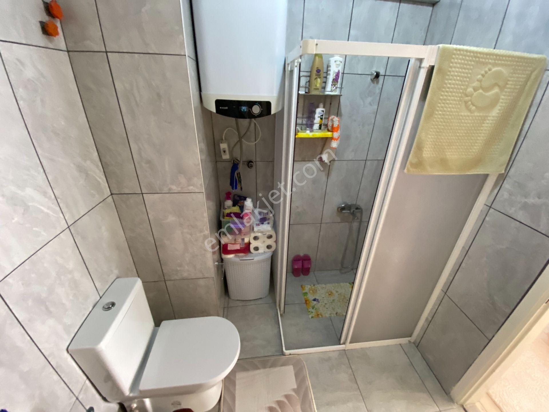 Altınoluk İlkbahar'dan Full Eşyalı İçi Sıfırlanmış Ayrı Mutfak 1+1 Daire - Görsel 18