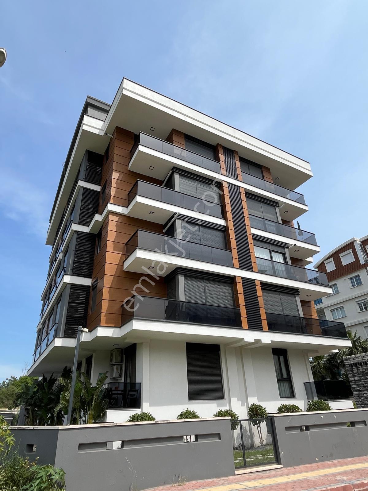 Konyaaltı Hurma’da 1+1 Geniş Doğalgazlı Havuz Cephe Daire! - Görsel 4