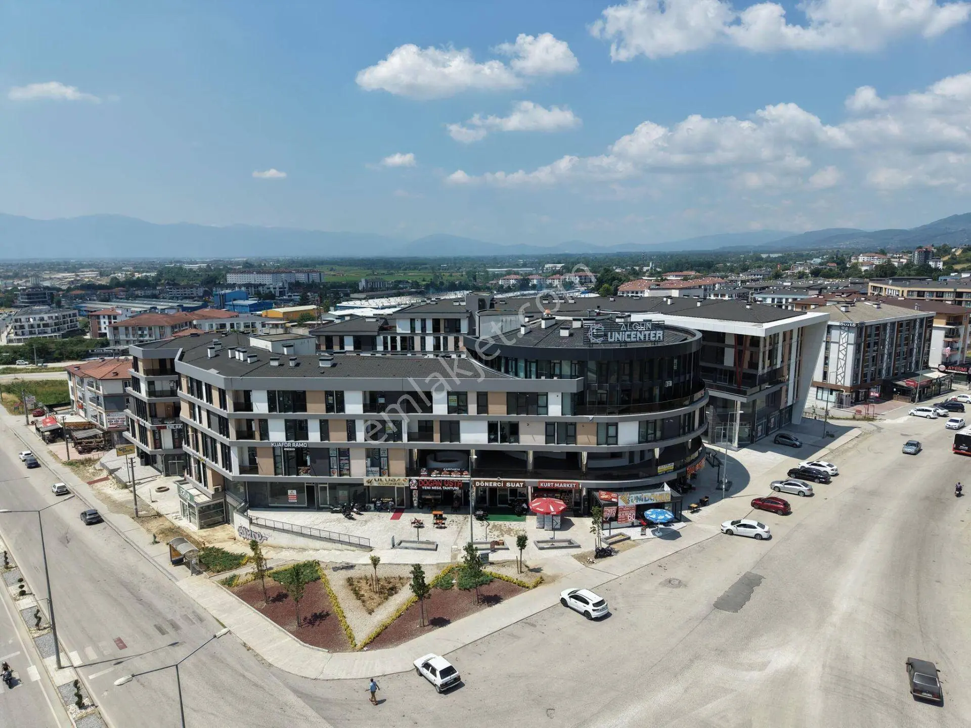 Nv Gayrimenkul | Konuralp Algün Unicenter'da 1+1 Kiralık Daire - Görsel 2