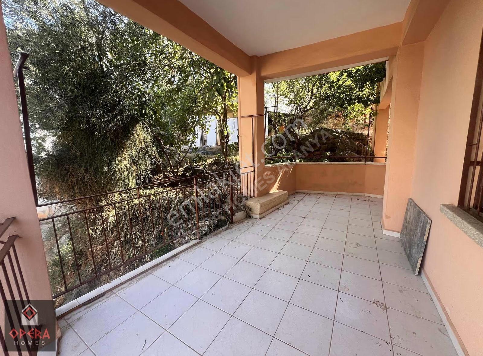 Alanya Kale Bölgesinde Kiralık 3+1 Ayrı Mutfak Daire - Görsel 26