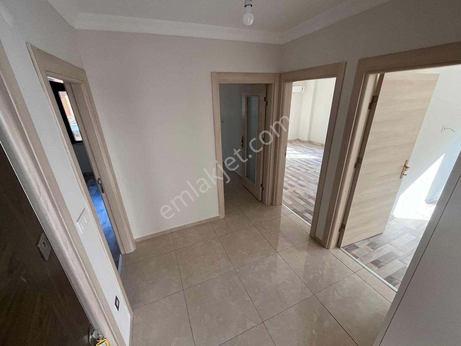 Güçlü Kardeşler Havuzlu Site İçerisinde 2+1 Ayrı Mutfak Daire - Görsel 10