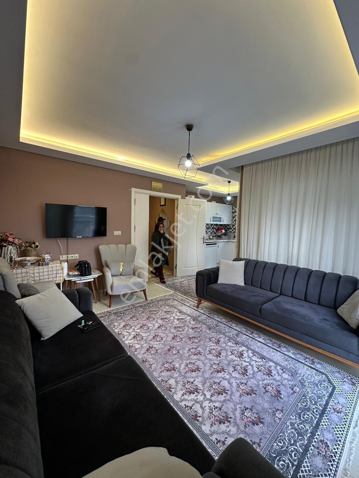 Osmangazi Mahallesinde 2+1 Satılık İçi Yapılı Daire - Görsel 3