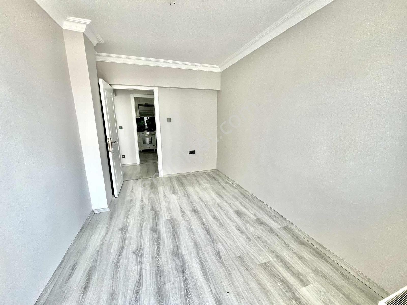 Avantaj'dan Yeni Bayındırda Site İçi Katta Full Yapılı 3+1 Daire - Görsel 22