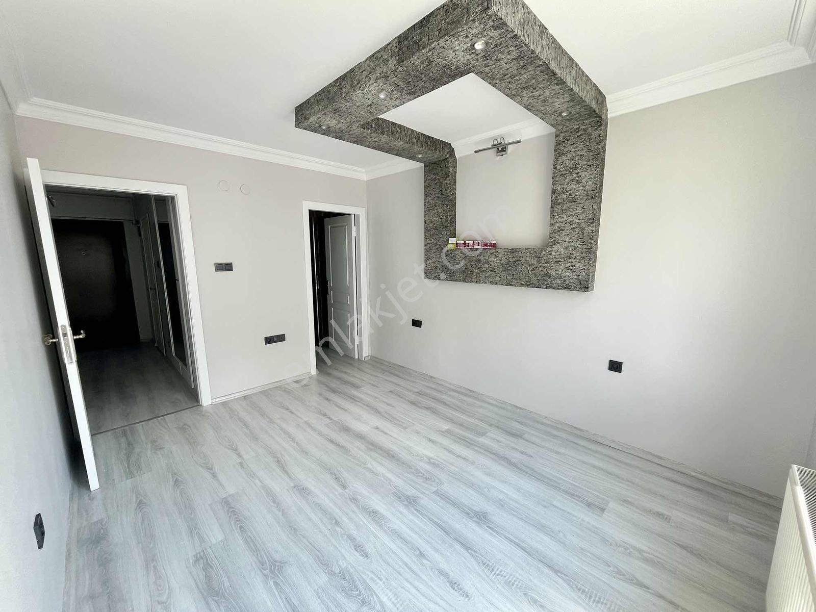 Avantaj'dan Yeni Bayındırda Site İçi Katta Full Yapılı 3+1 Daire - Görsel 25